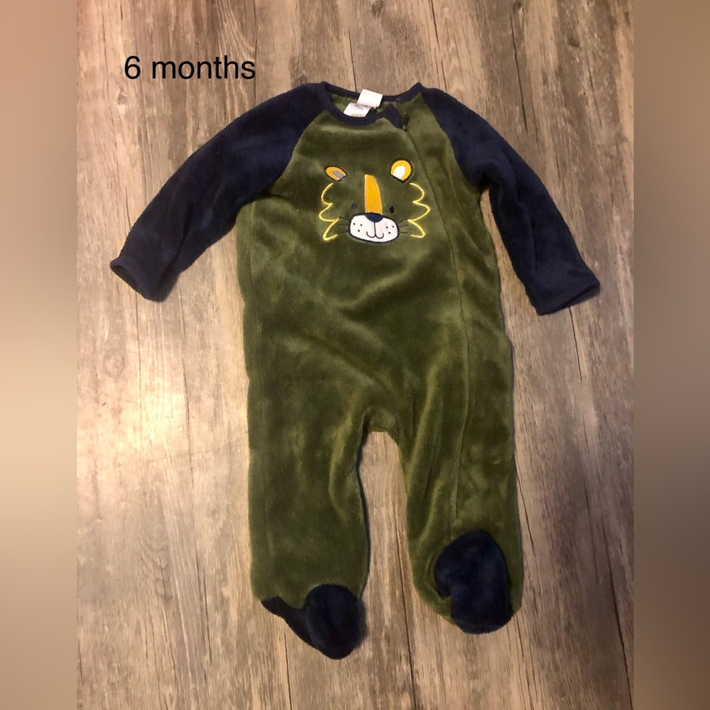 One piece winter outfit